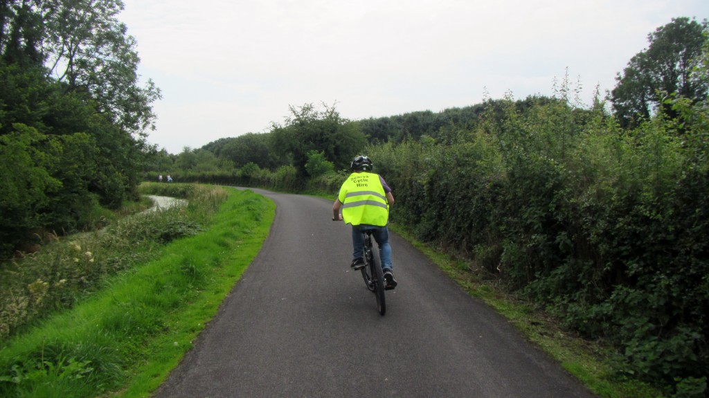 newry canal towpath scarva cycle hire