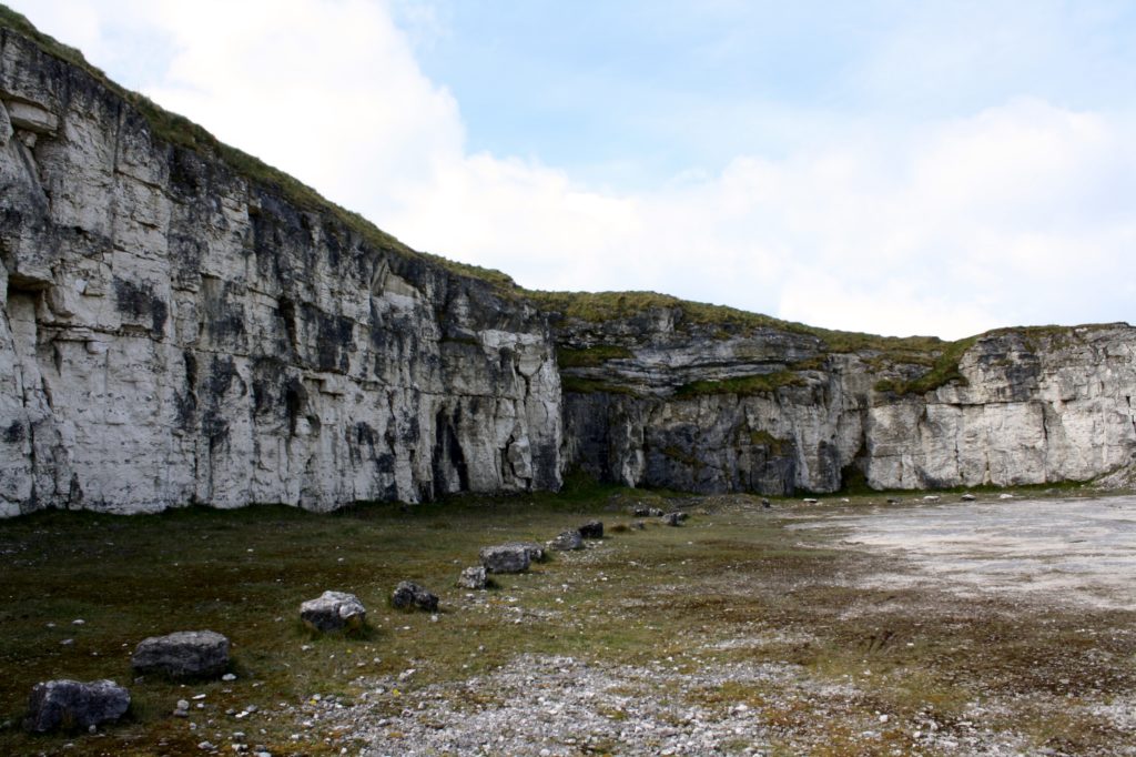 game of thones locations larrybane quarry