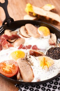 south belfast breakfast birdcage fr-omelette